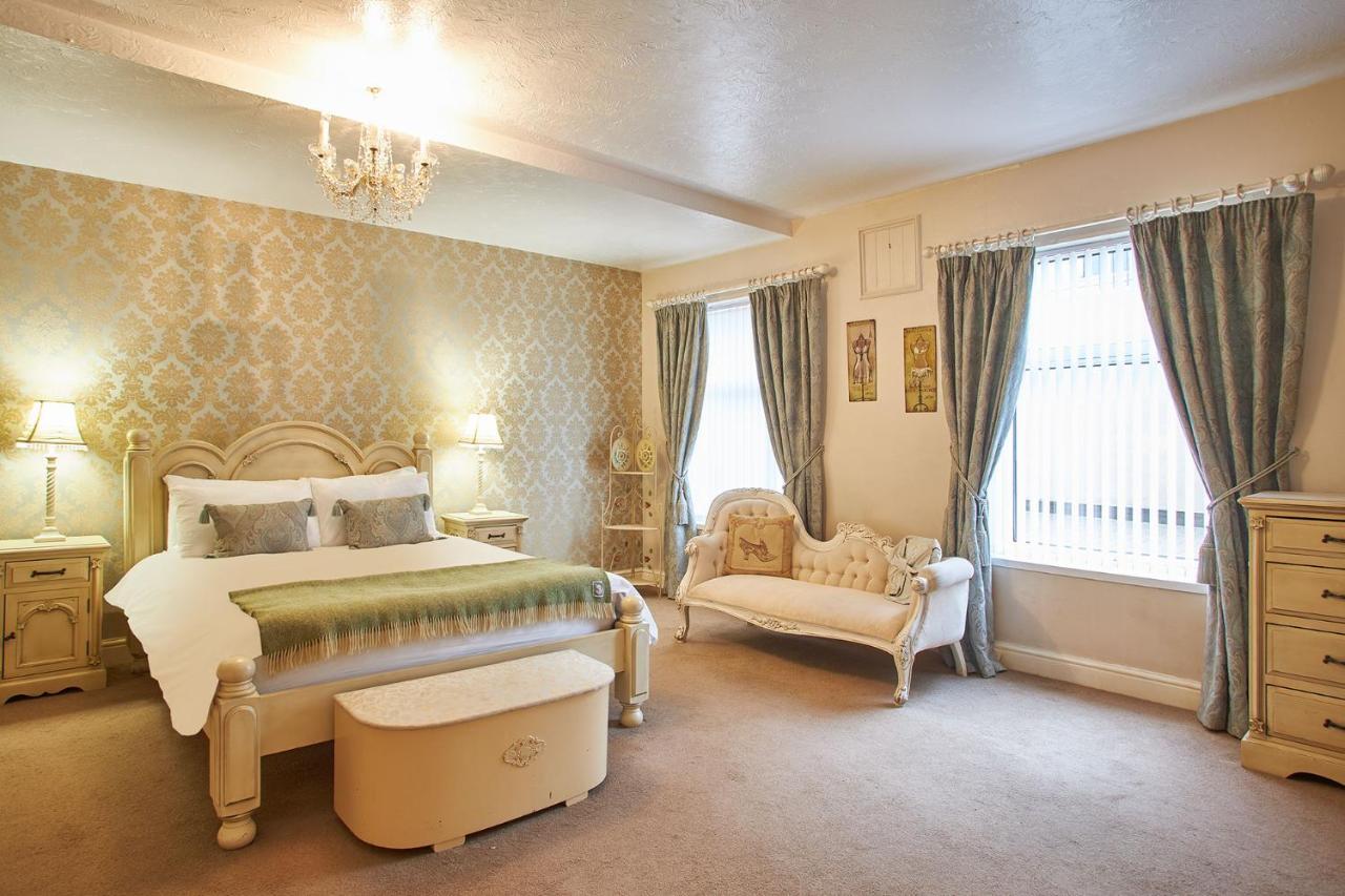 Host & - Regency Mansions *