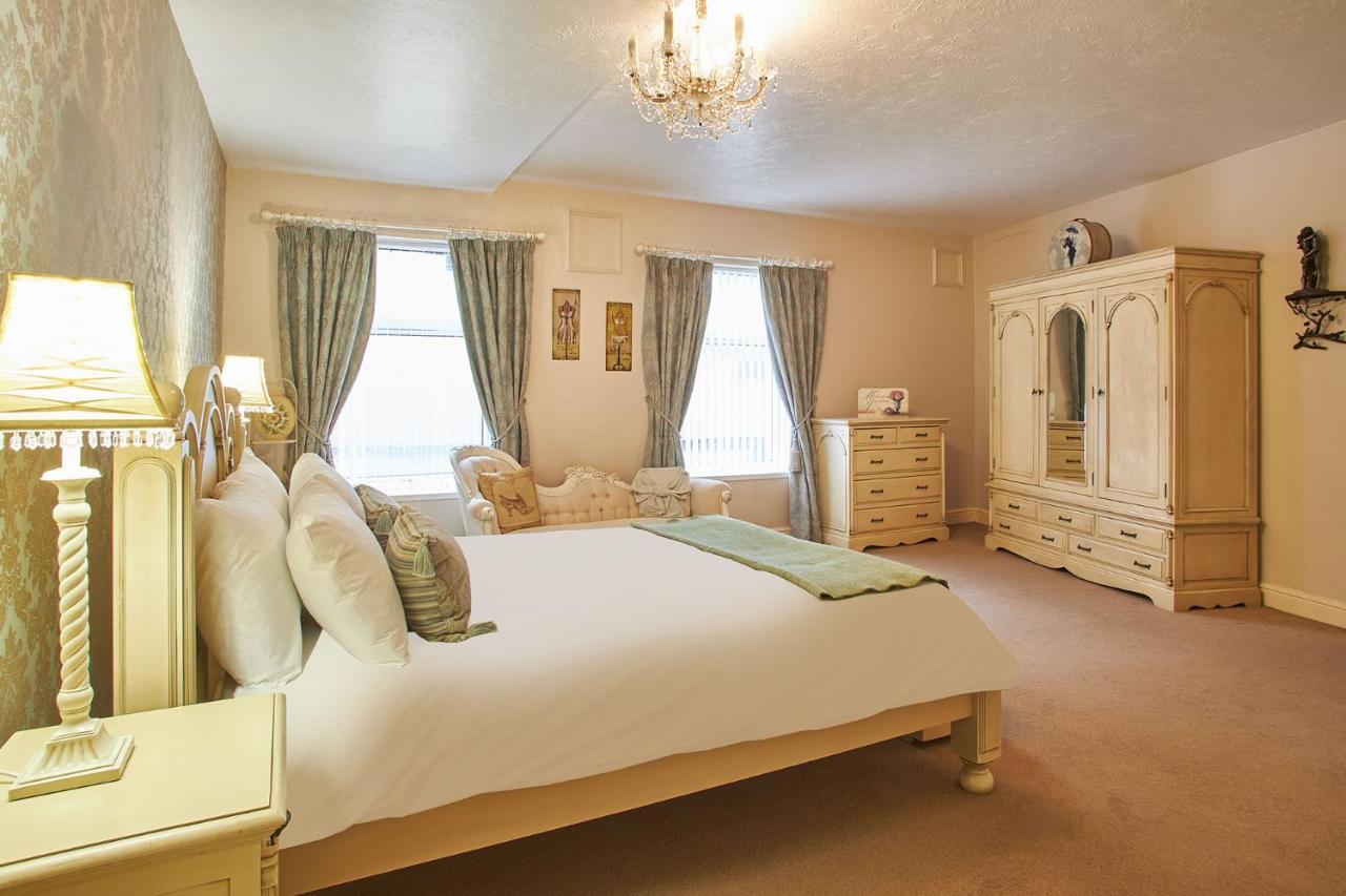 Host & - Regency Mansions Redcar